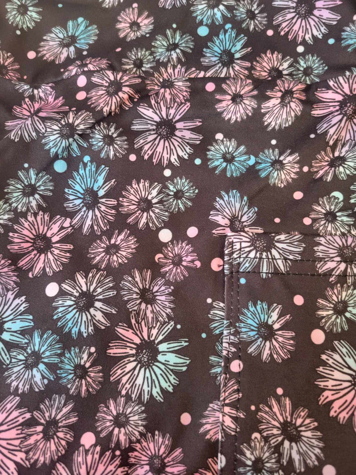 Black with pink and turquoise daisy Leggings with Pockets