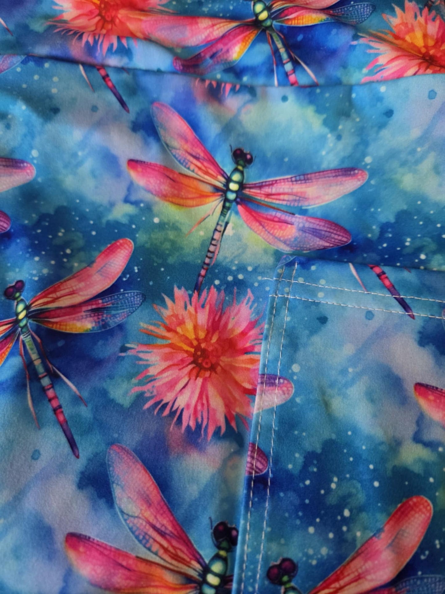 Colorful dragonfly Capris with Pockets