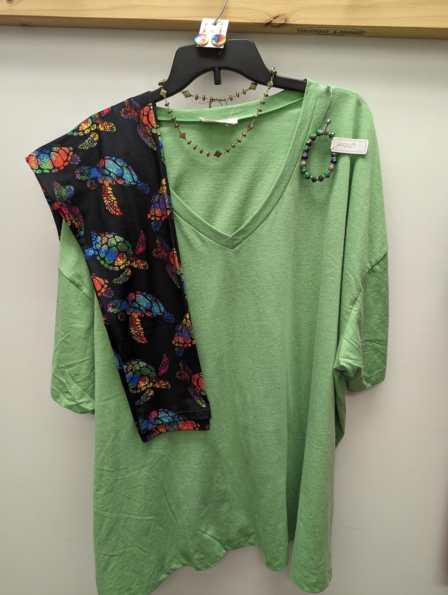 Colorful turtles Leggings with Pockets - Simply Scarves And Such