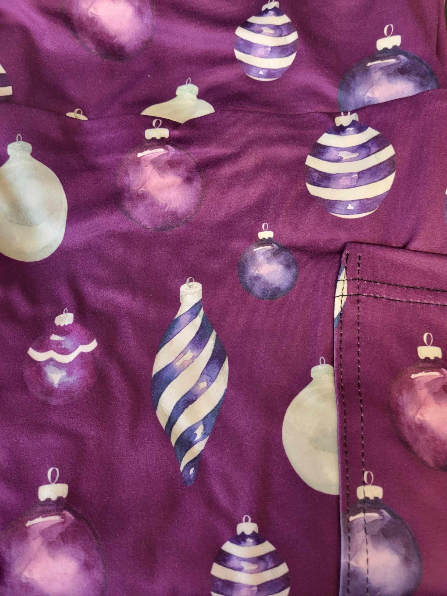 Ornament Leggings with Pockets - Simply Scarves And Such