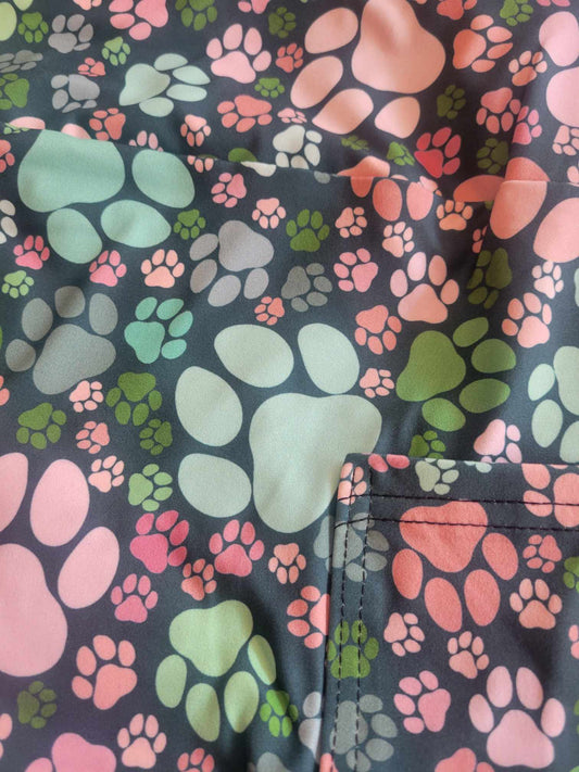 Green and pink animal paw print Capris with Pockets