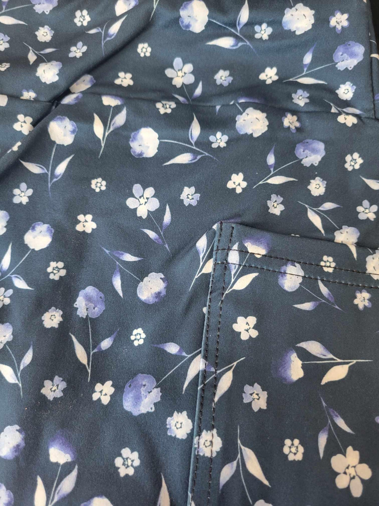 Blue with flowers Leggings with Pockets - Simply Scarves And Such